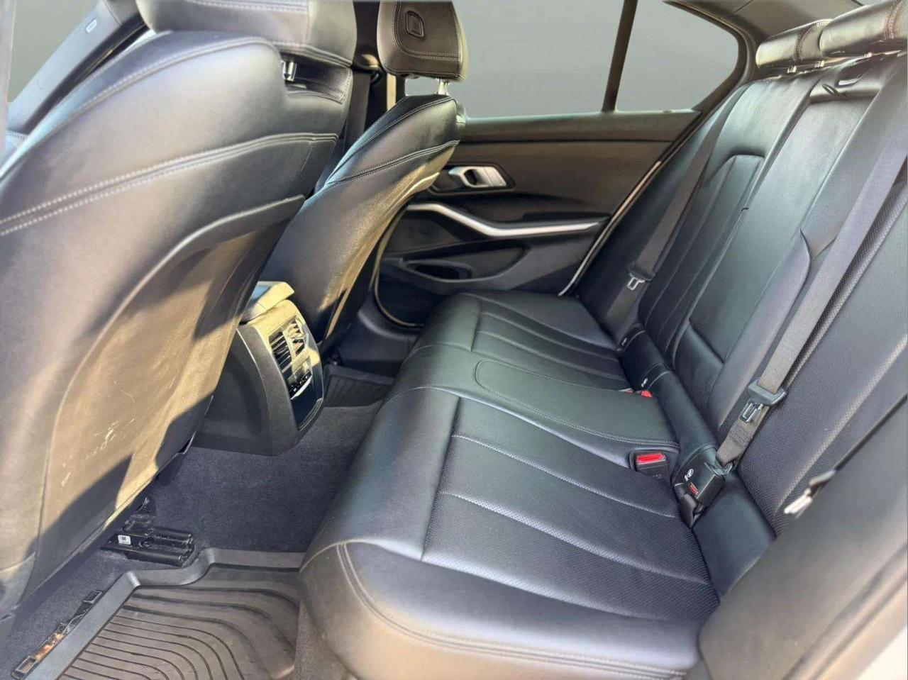 2022 BMW 3 Series 330i xDrive Sedan North America Photo