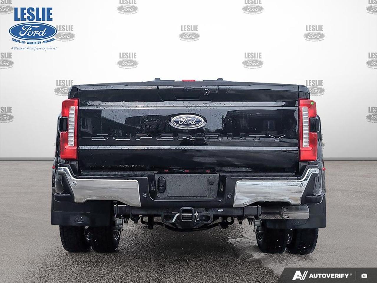 2026 Ford F-450 Lariat Crew Cab Dually 4x4 Photo4