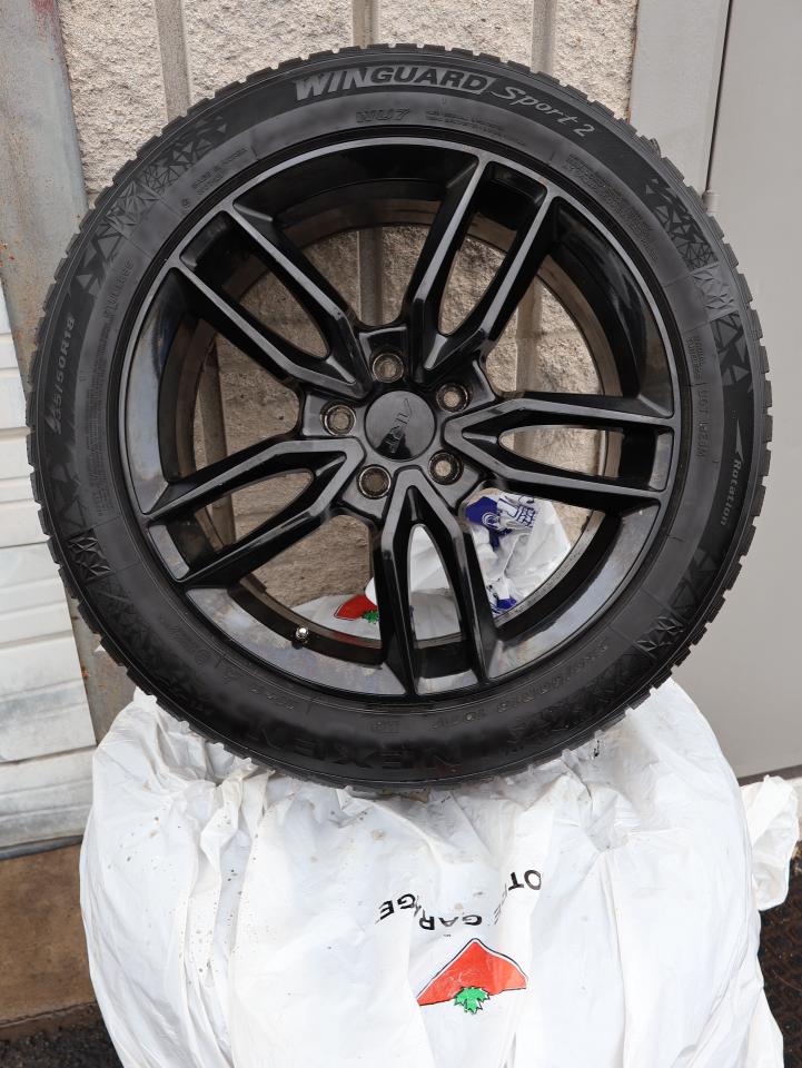 2015 Audi Q3 TECHNIK CERTIFIED *26 SERVICE RECORDS* CAMERA NAV BLUETOOTH LEATHER HEATED SEATS PANO ROOF CRUISE ALLOYS Photo