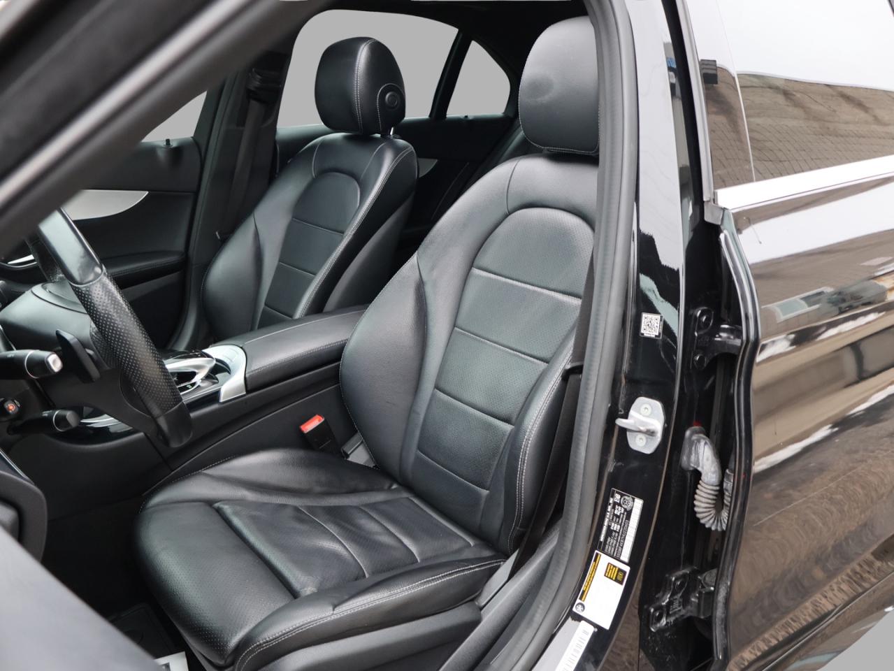 2017 Mercedes-Benz C-Class C300 4MATIC Sedan CAMERA NAV BLUETOOTH LEATHER HEATED SEATS SUNROOF CRUISE ALLOYS Photo