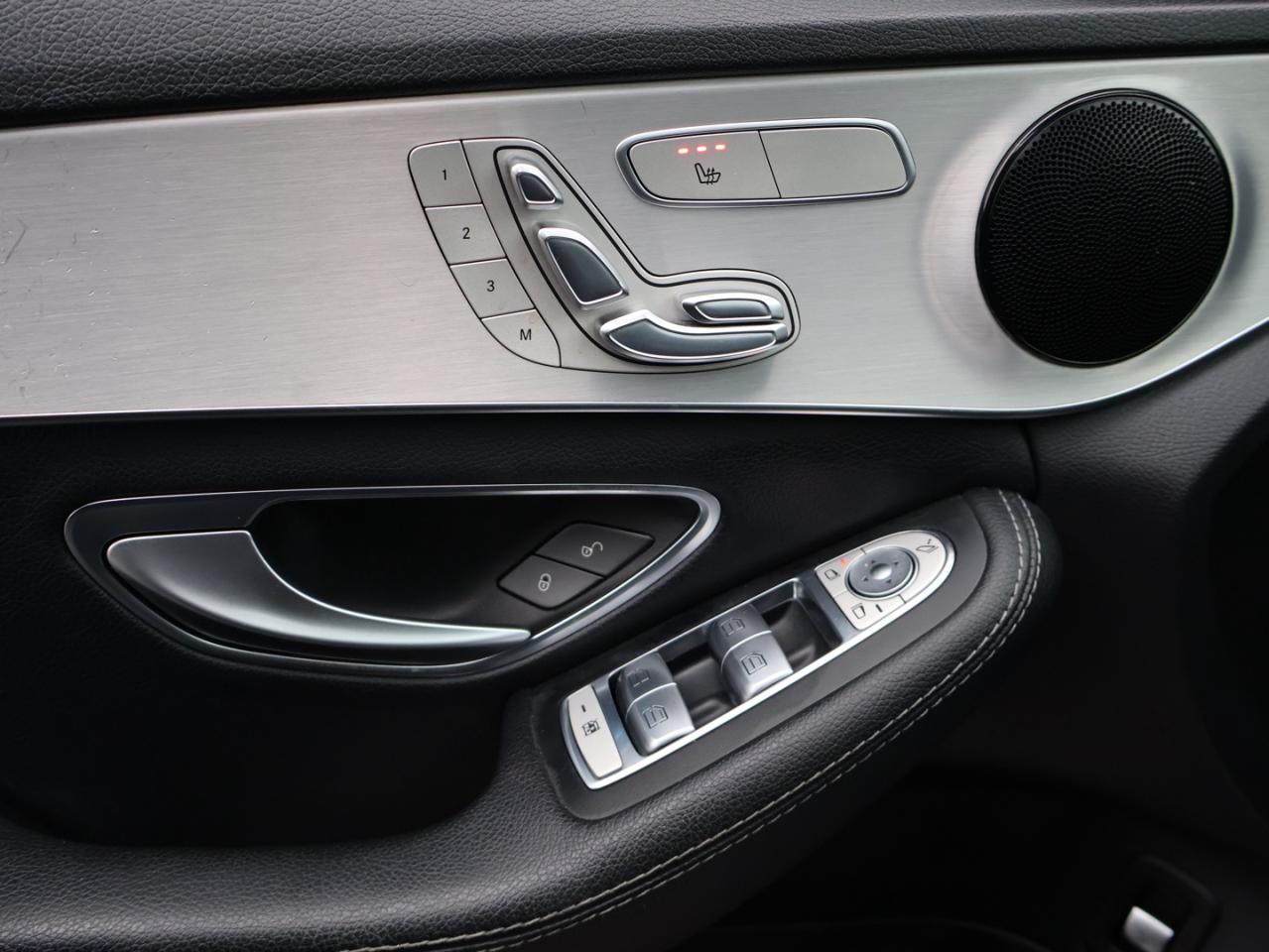 2017 Mercedes-Benz C-Class C300 4MATIC Sedan CAMERA NAV BLUETOOTH LEATHER HEATED SEATS SUNROOF CRUISE ALLOYS Photo