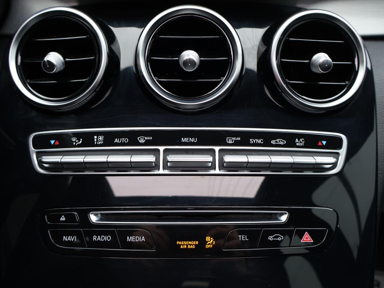 2017 Mercedes-Benz C-Class C300 4MATIC Sedan CAMERA NAV BLUETOOTH LEATHER HEATED SEATS SUNROOF CRUISE ALLOYS Photo