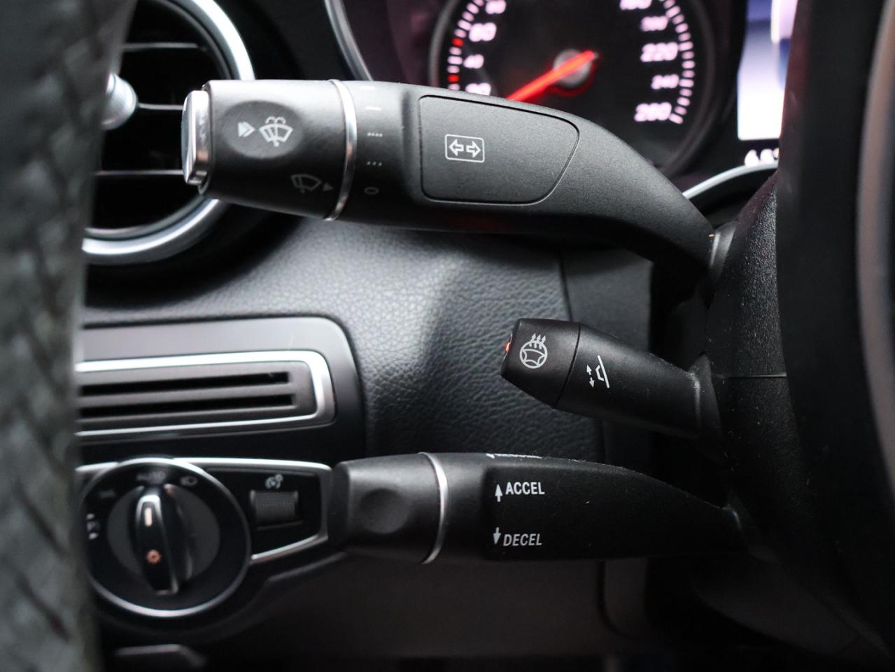 2017 Mercedes-Benz C-Class C300 4MATIC Sedan CAMERA NAV BLUETOOTH LEATHER HEATED SEATS SUNROOF CRUISE ALLOYS Photo