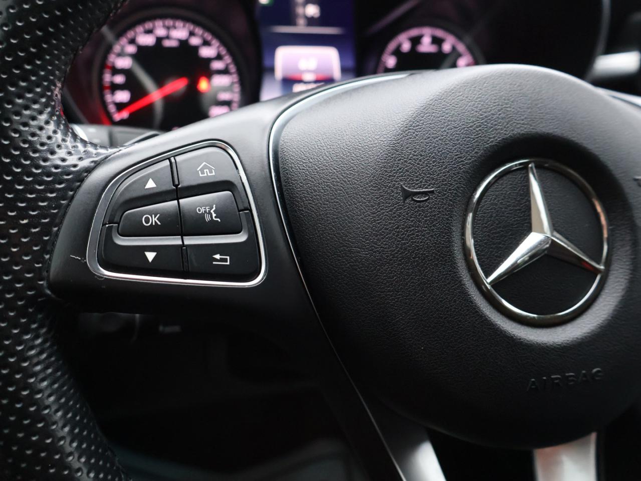 2017 Mercedes-Benz C-Class C300 4MATIC Sedan CAMERA NAV BLUETOOTH LEATHER HEATED SEATS SUNROOF CRUISE ALLOYS Photo