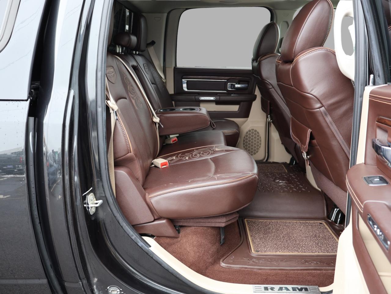 2018 RAM 1500 Longhorn Crew Cab LWB 4WD CAMERA NAV BLUETOOTH LEATHER HEATED SEATS SUNROOF CRUISE ALLOYS Photo