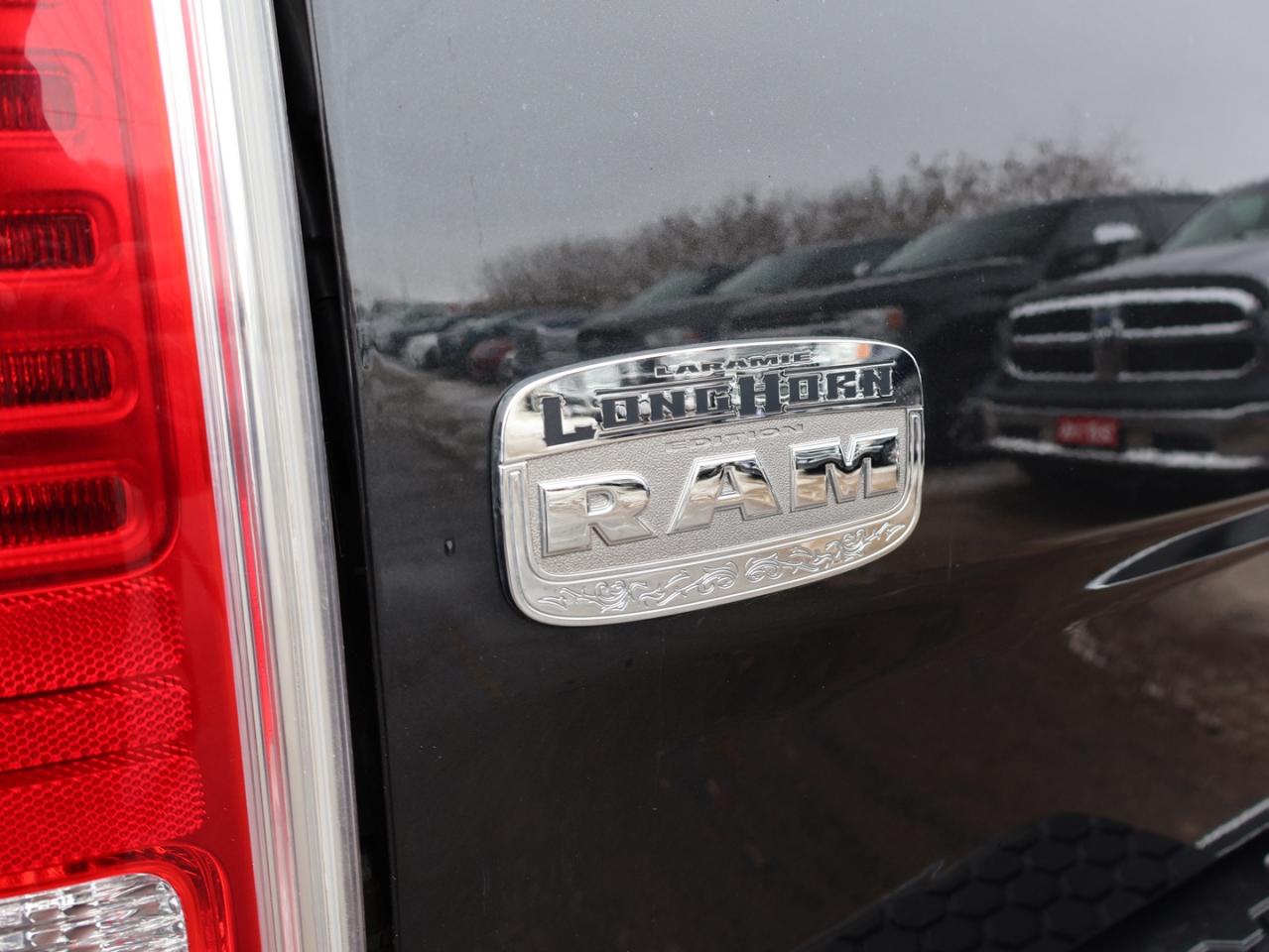 2018 RAM 1500 Longhorn Crew Cab LWB 4WD CAMERA NAV BLUETOOTH LEATHER HEATED SEATS SUNROOF CRUISE ALLOYS Photo