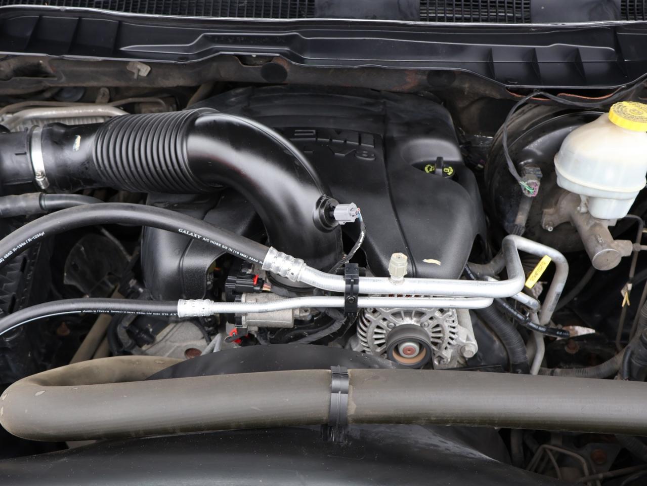 2018 RAM 1500 Longhorn Crew Cab LWB 4WD CAMERA NAV BLUETOOTH LEATHER HEATED SEATS SUNROOF CRUISE ALLOYS Photo