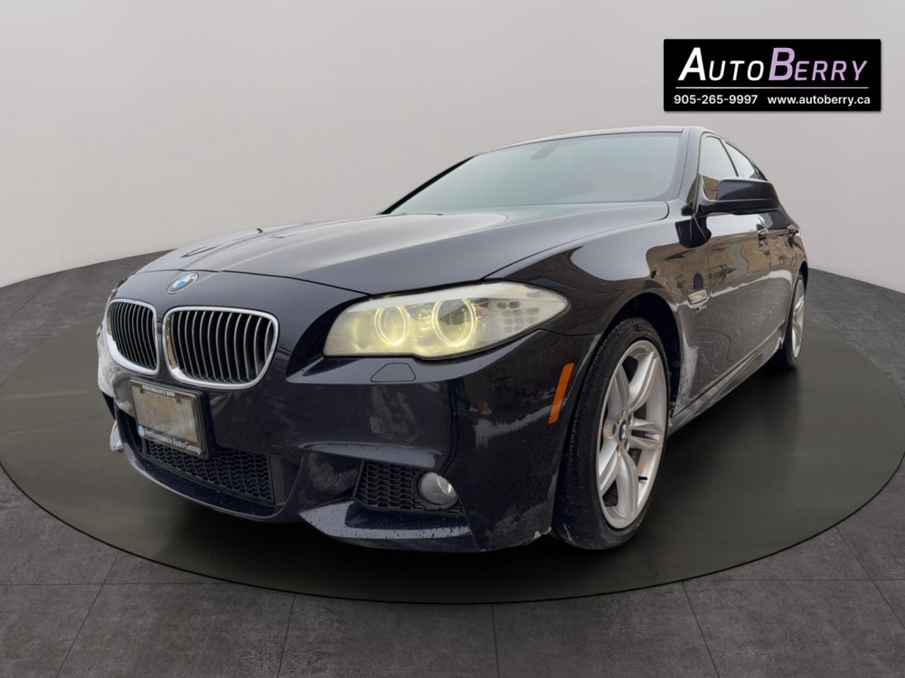2012 BMW 5 Series 4dr Sdn 535i xDrive AWD Photo3