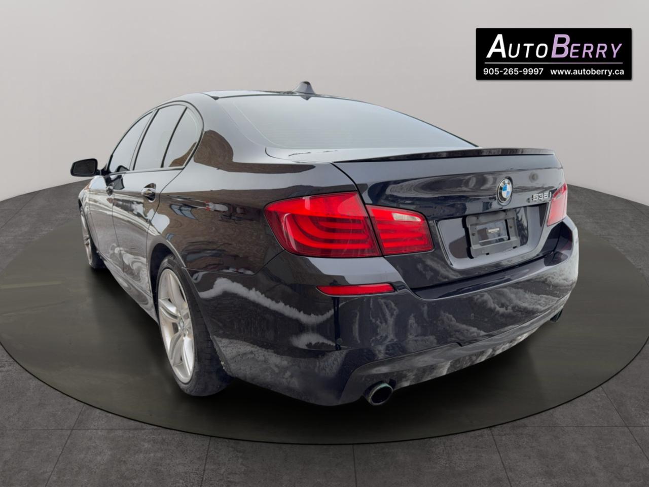 2012 BMW 5 Series 4dr Sdn 535i xDrive AWD Photo
