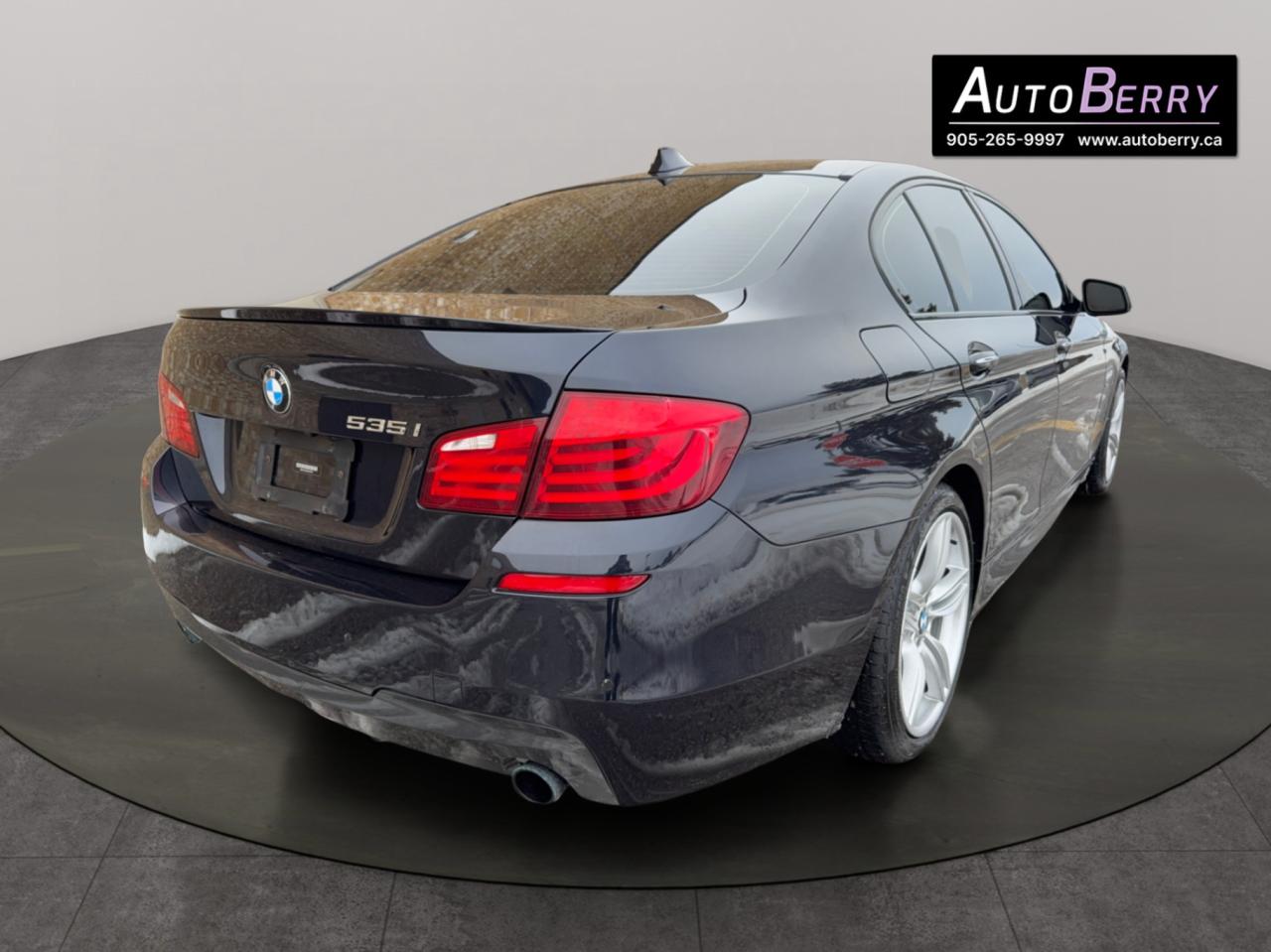 2012 BMW 5 Series 4dr Sdn 535i xDrive AWD Photo