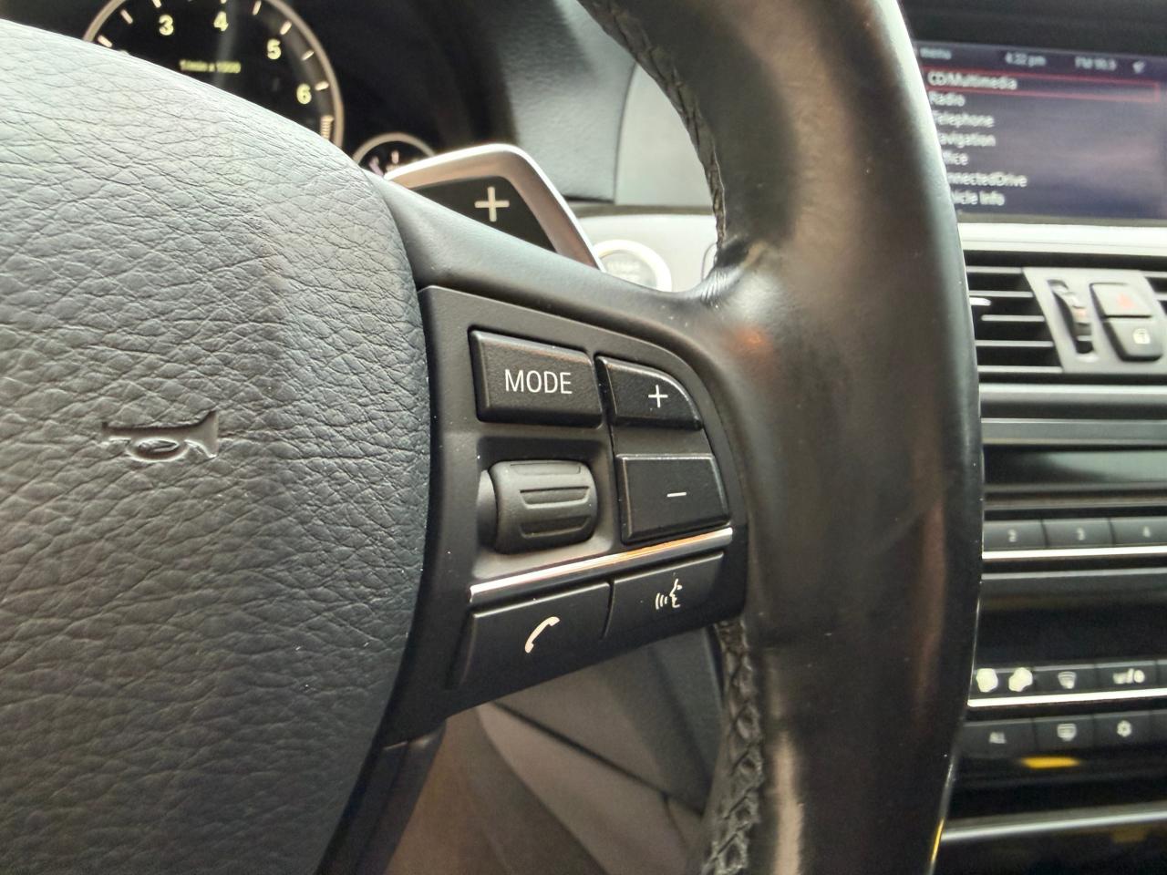 2012 BMW 5 Series 4dr Sdn 535i xDrive AWD Photo