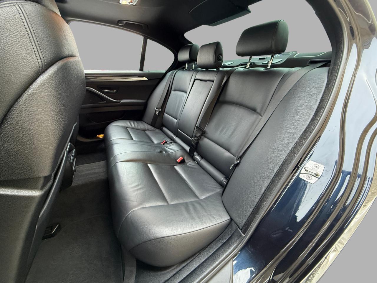 2012 BMW 5 Series 4dr Sdn 535i xDrive AWD Photo