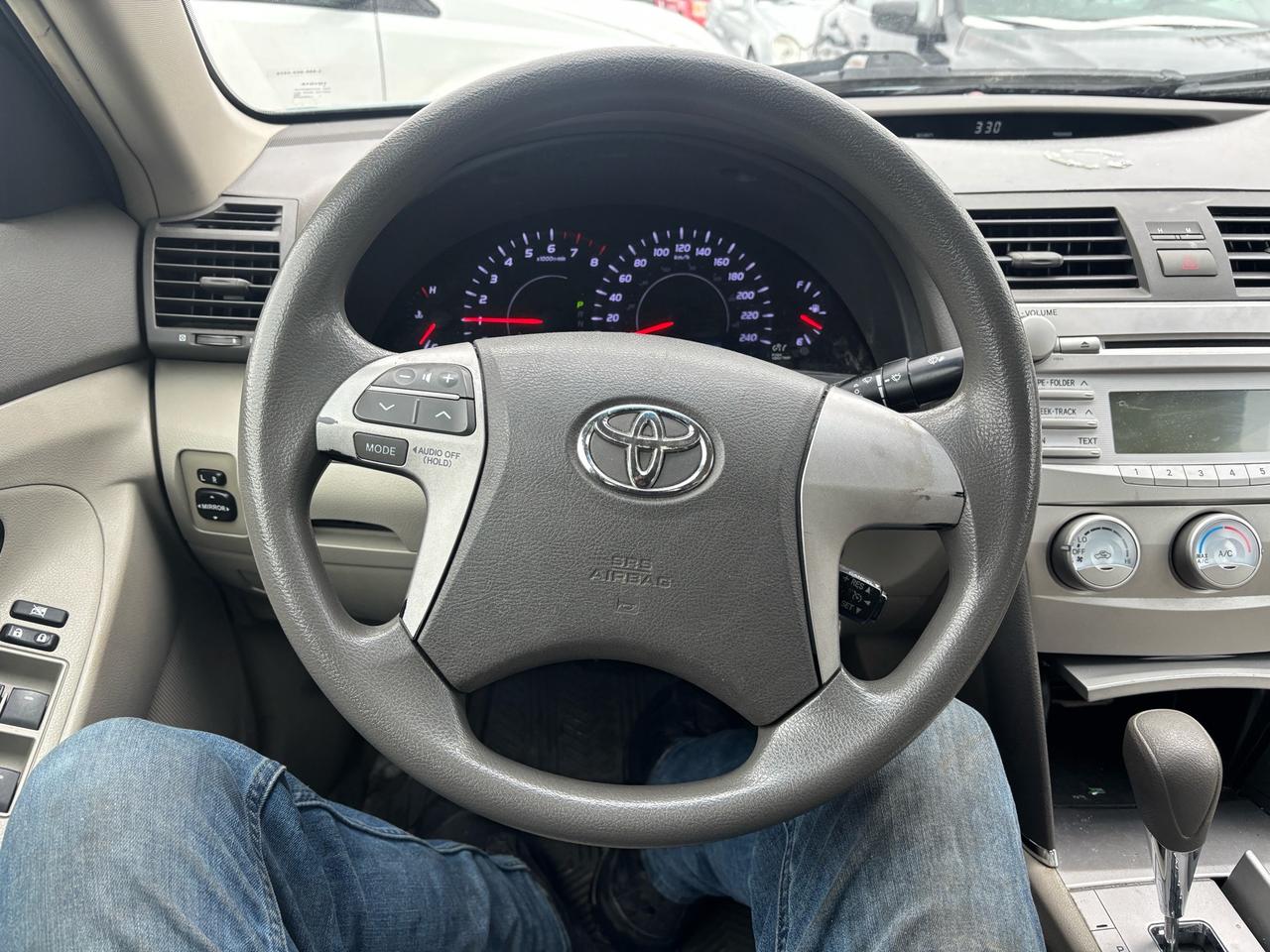 2010 Toyota Camry 4 Cyl. Leather Auto LE Photo