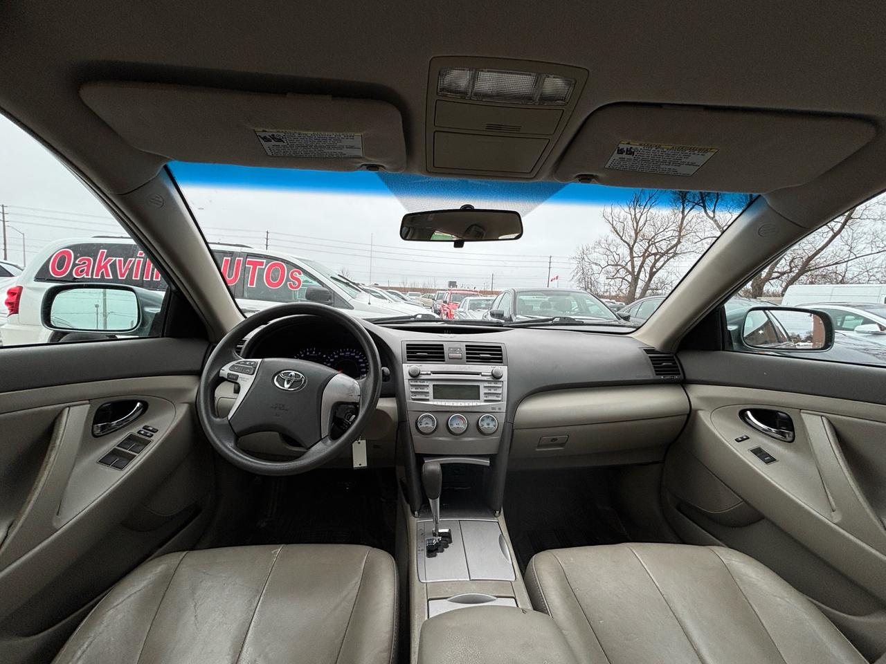 2010 Toyota Camry 4 Cyl. Leather Auto LE Photo