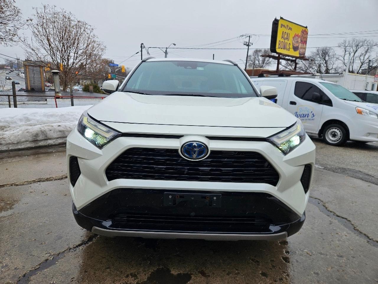 2022 Toyota RAV4 HYBRID SE AWD-SUNROOF-DRIVE ASSISTANCE Photo