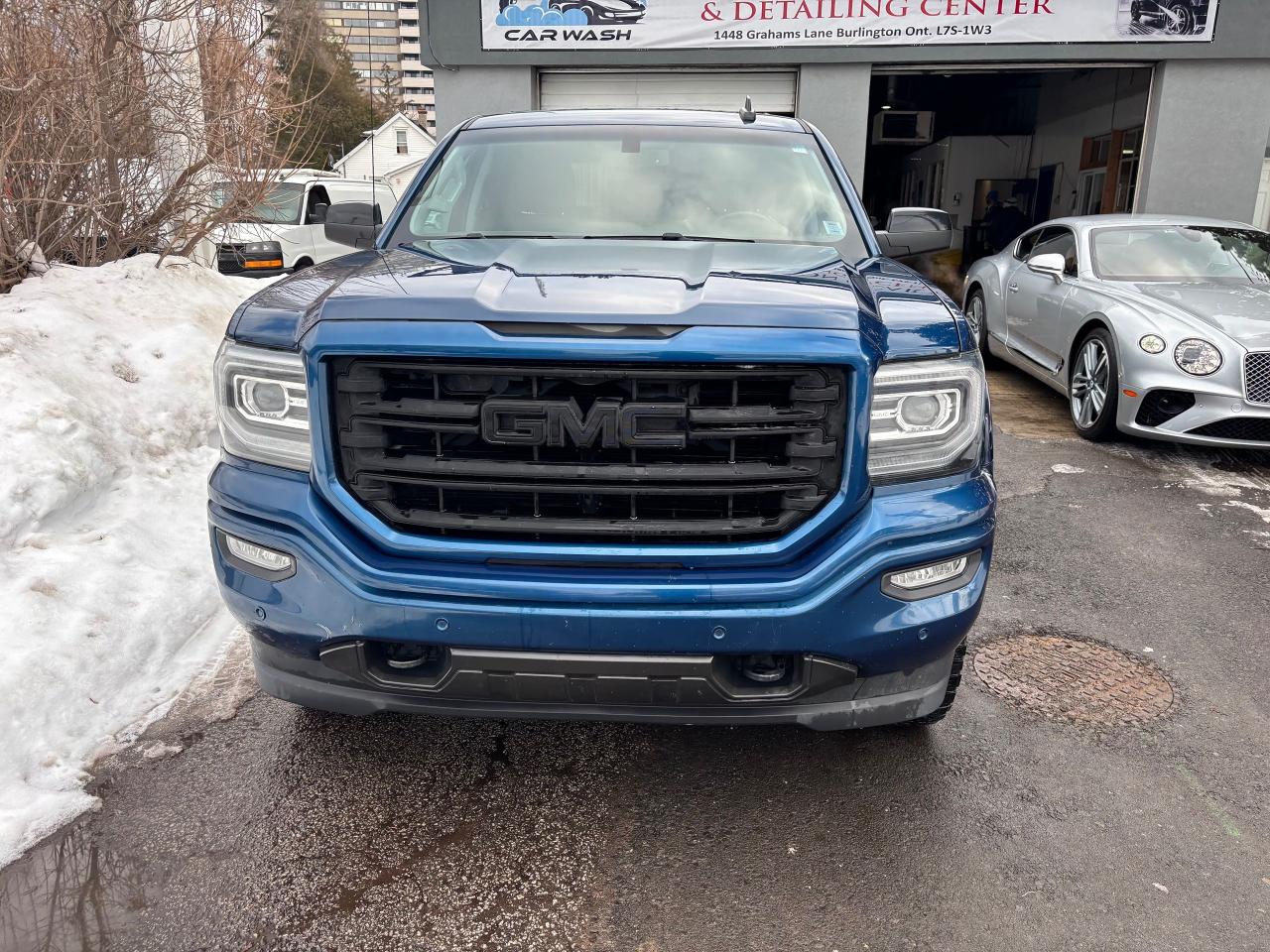 2017 GMC Sierra 1500 SLT Photo