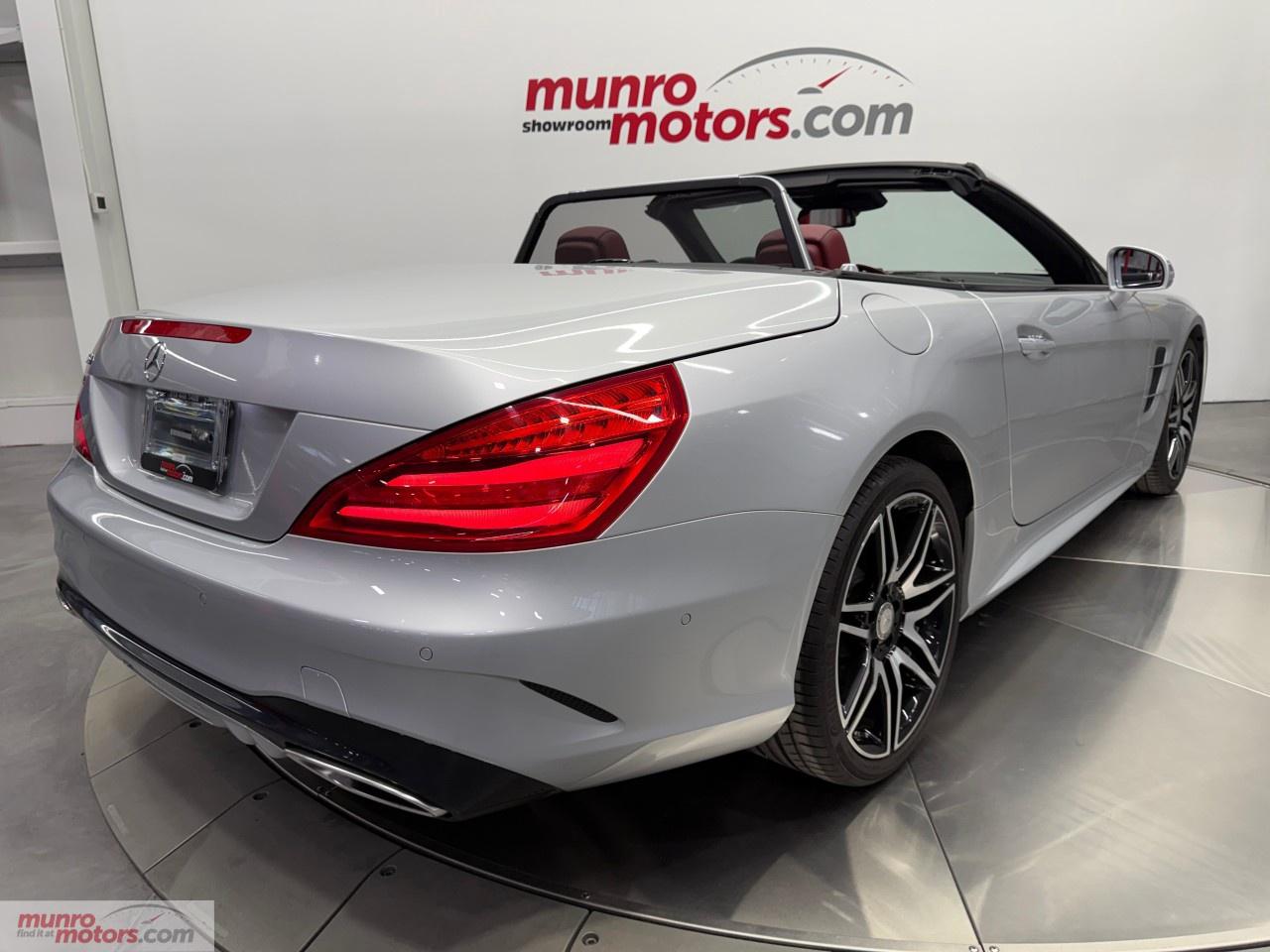 2017 Mercedes-Benz SL-Class SL 450 Roadster Photo