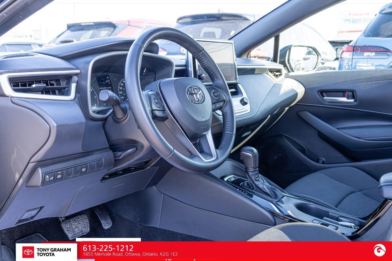 2025 Toyota Corolla Hatchback Photo