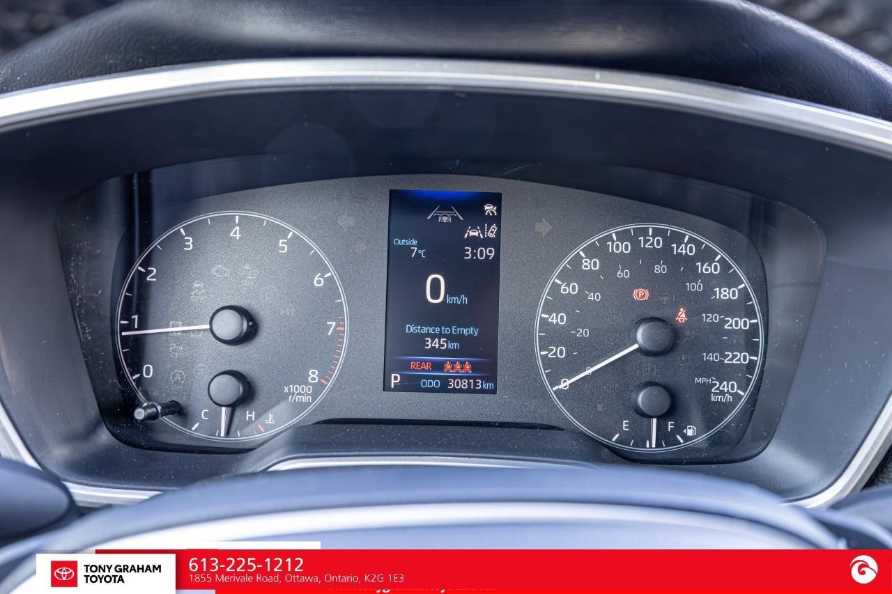 2025 Toyota Corolla Hatchback Photo