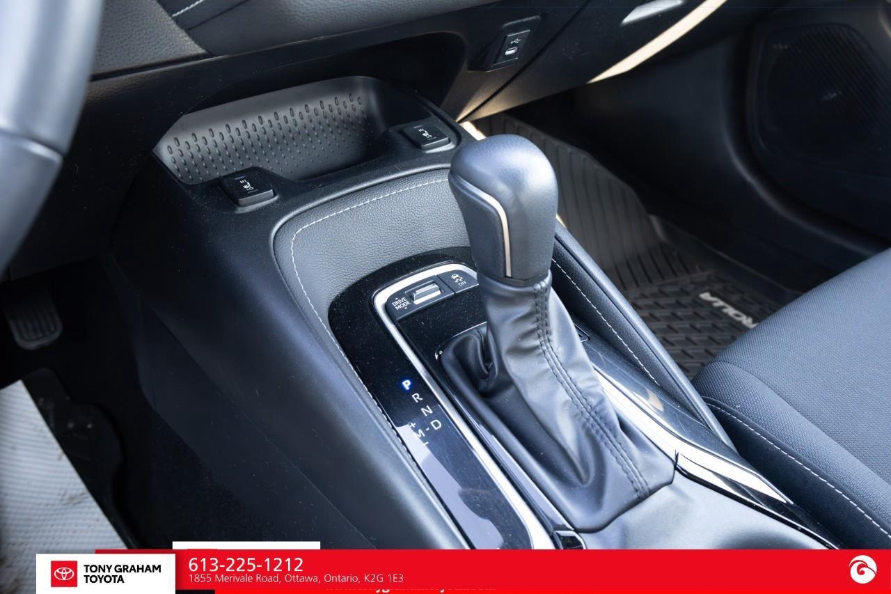 2025 Toyota Corolla Hatchback Photo