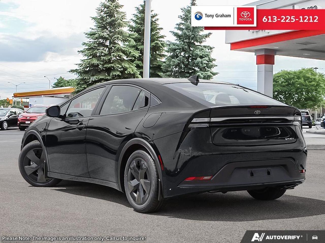 2026 Toyota Prius Plug-In Hybrid SE Photo