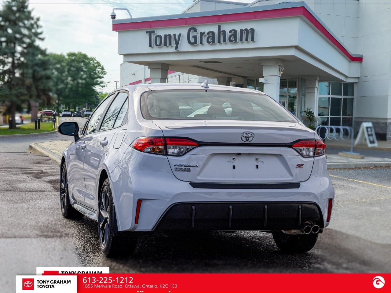 2024 Toyota Corolla SE Photo