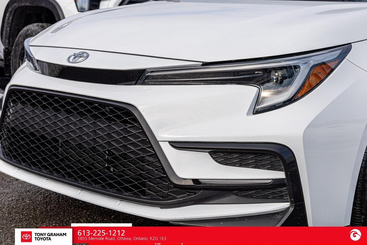 2024 Toyota Corolla SE Photo