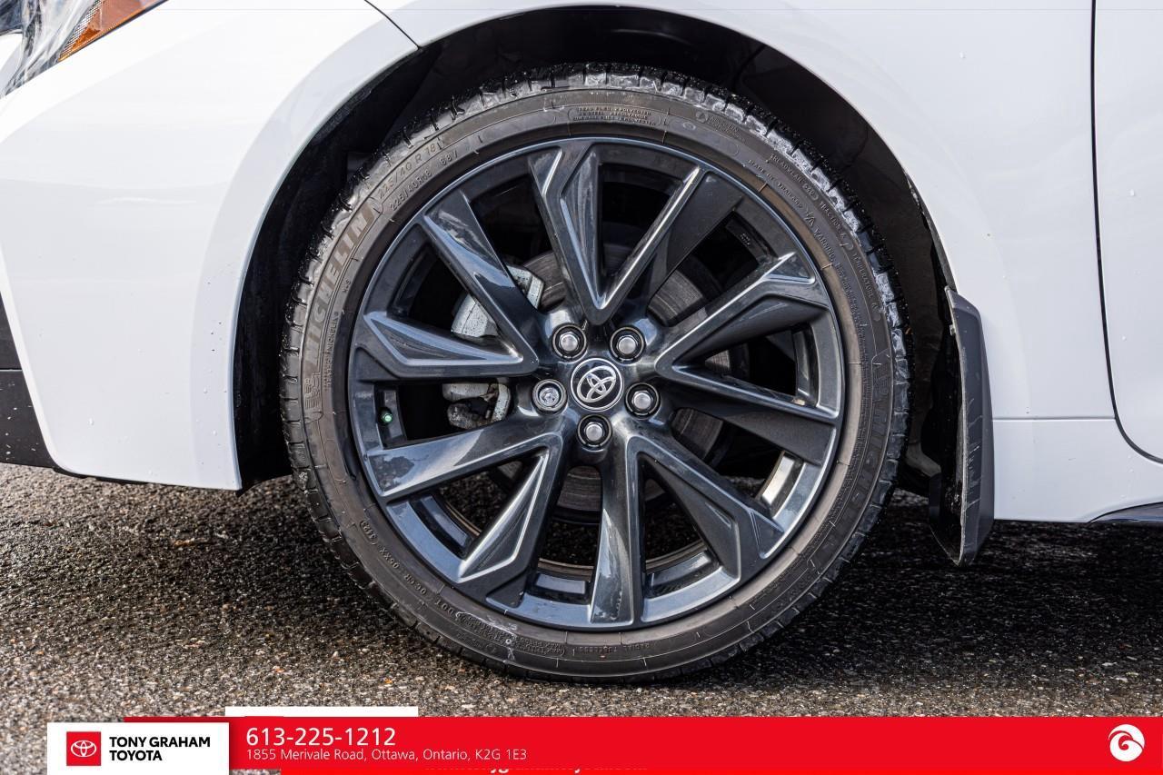 2024 Toyota Corolla SE Photo