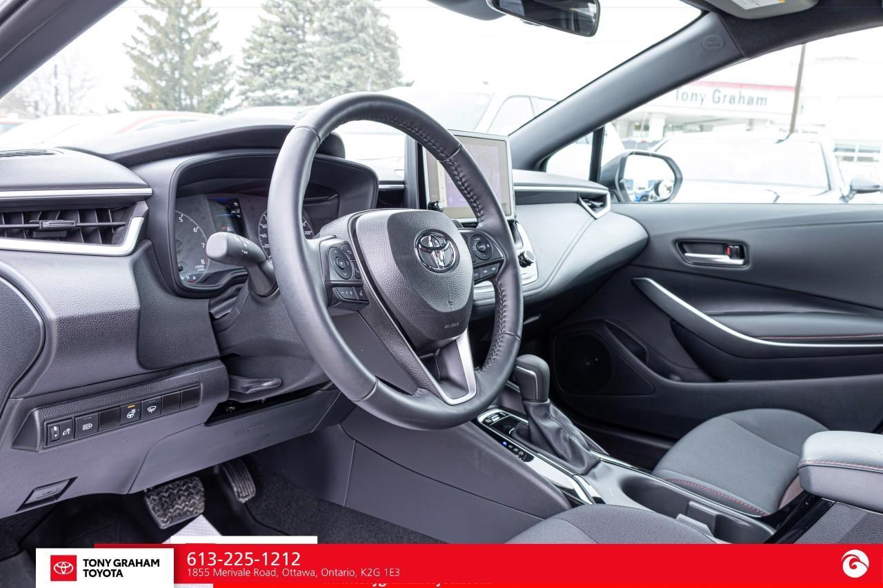 2024 Toyota Corolla SE Photo