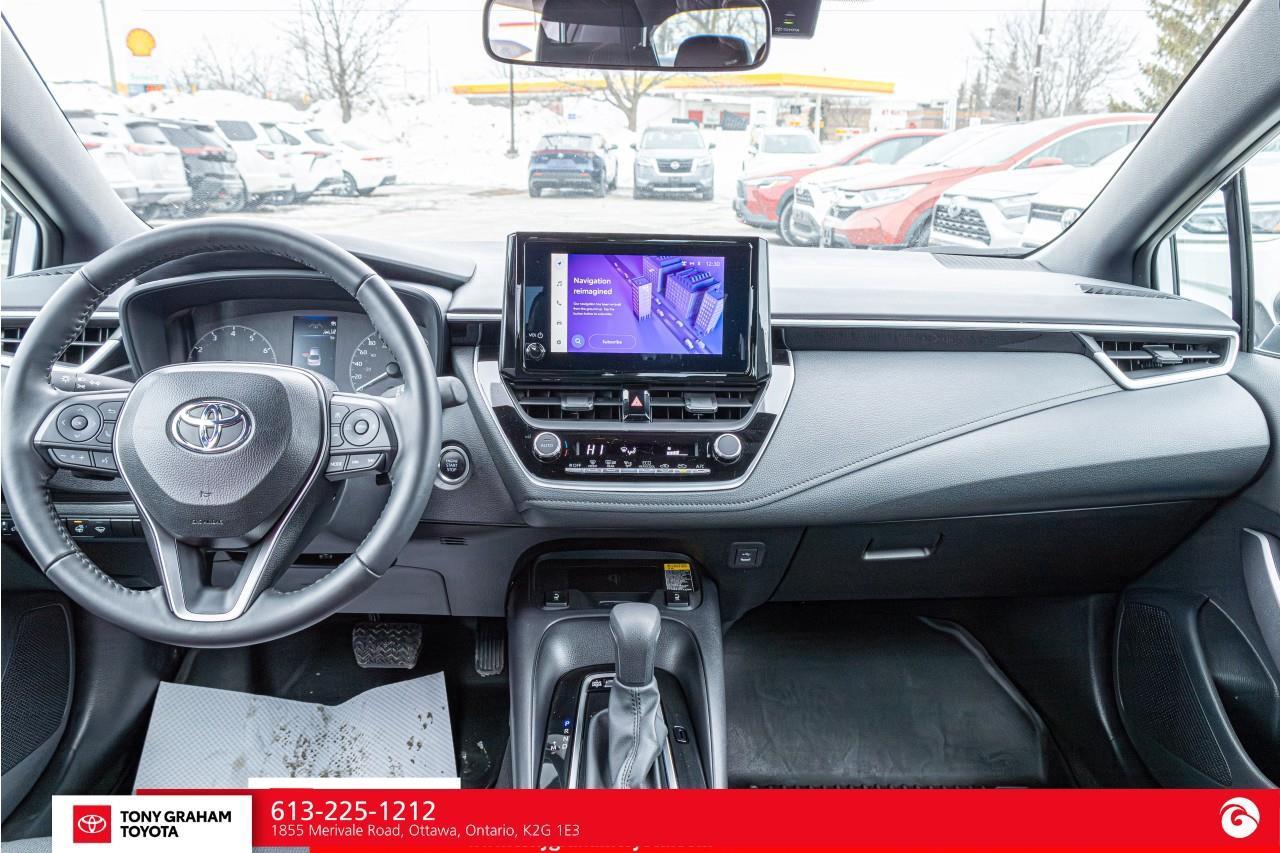 2024 Toyota Corolla SE Photo