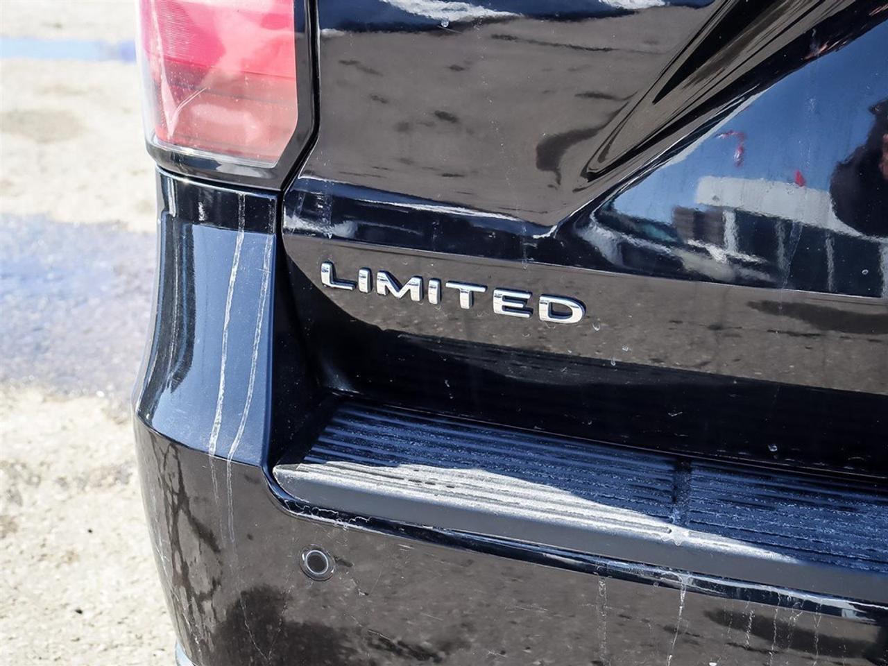 2021 Ford Expedition Limited 4X4 Photo