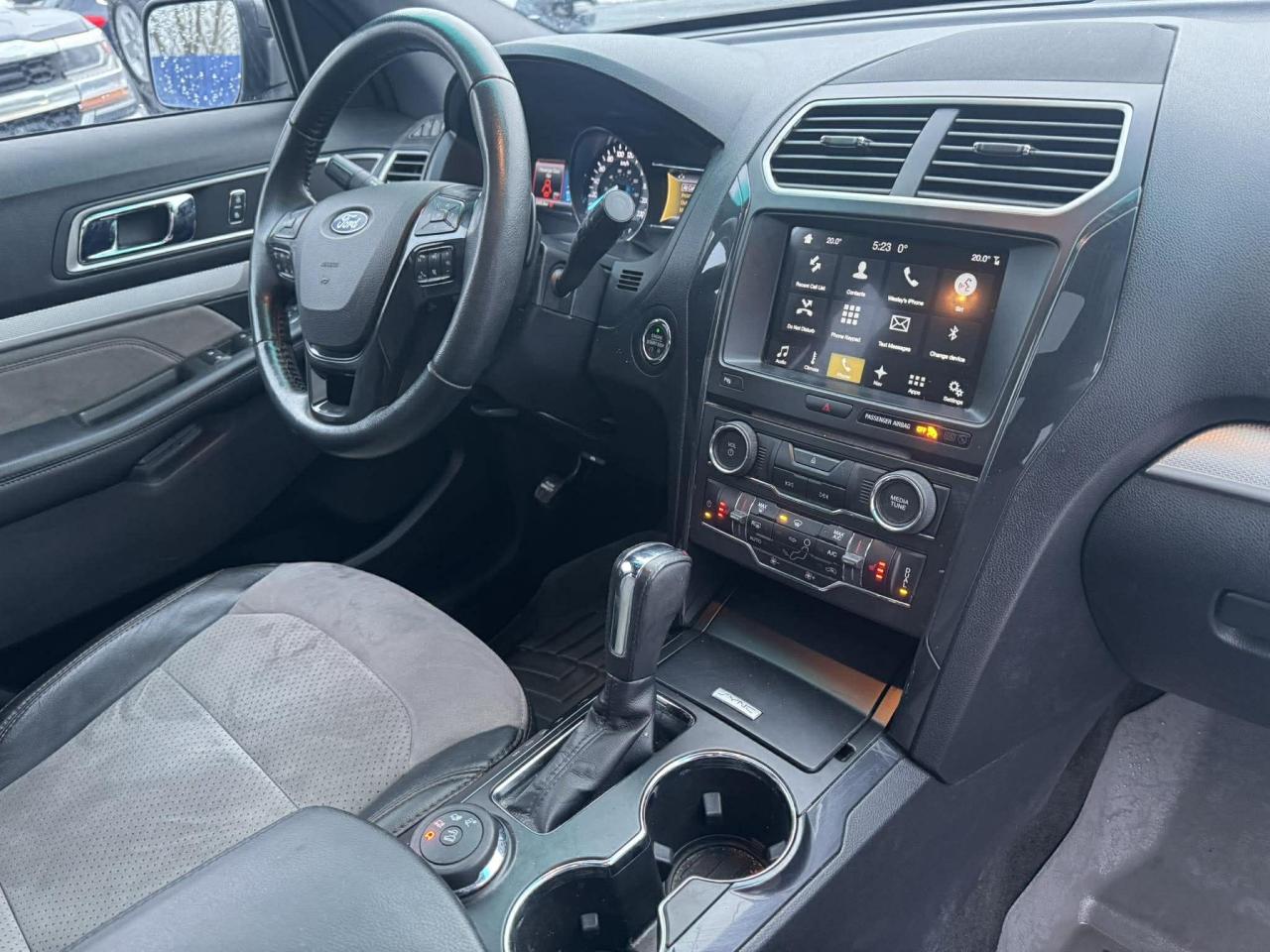 2017 Ford Explorer 4WD 4dr XLT - Photo #16