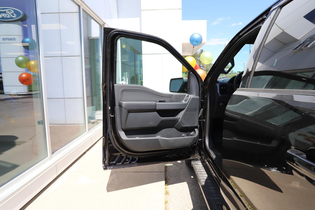 2026 Ford F-150 XLT 4WD SuperCrew 5.5' Box Photo