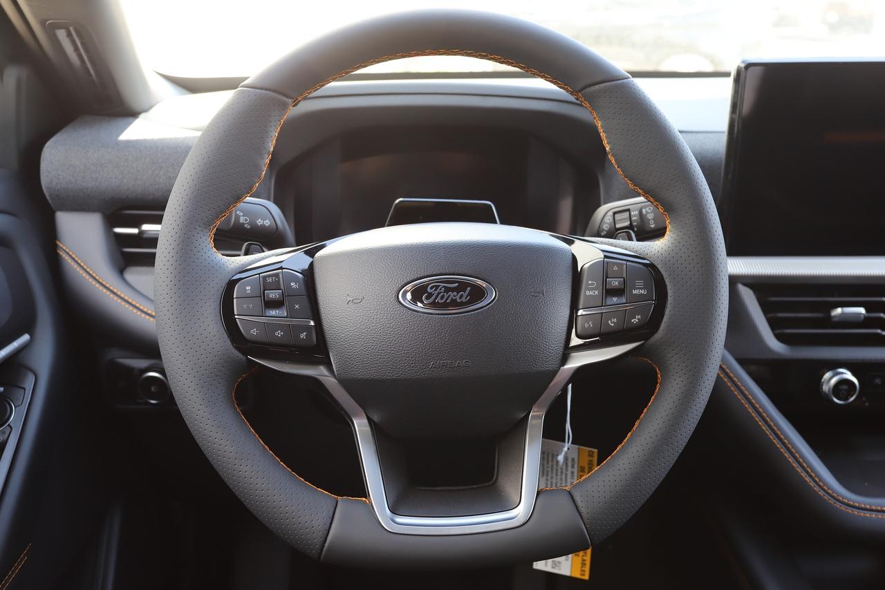 2026 Ford Explorer Tremor 4WD Photo