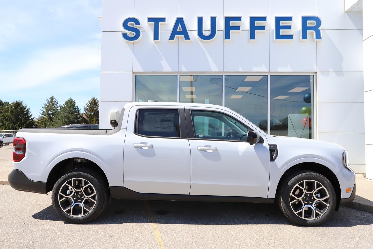 2026 Ford Maverick Lariat AWD SuperCrew Photo2