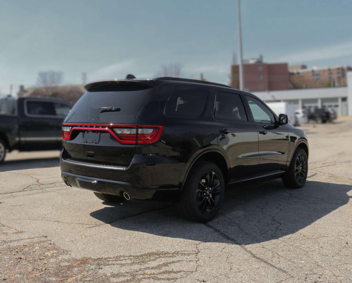 2026 Dodge Durango GT PLUS AWD Photo4
