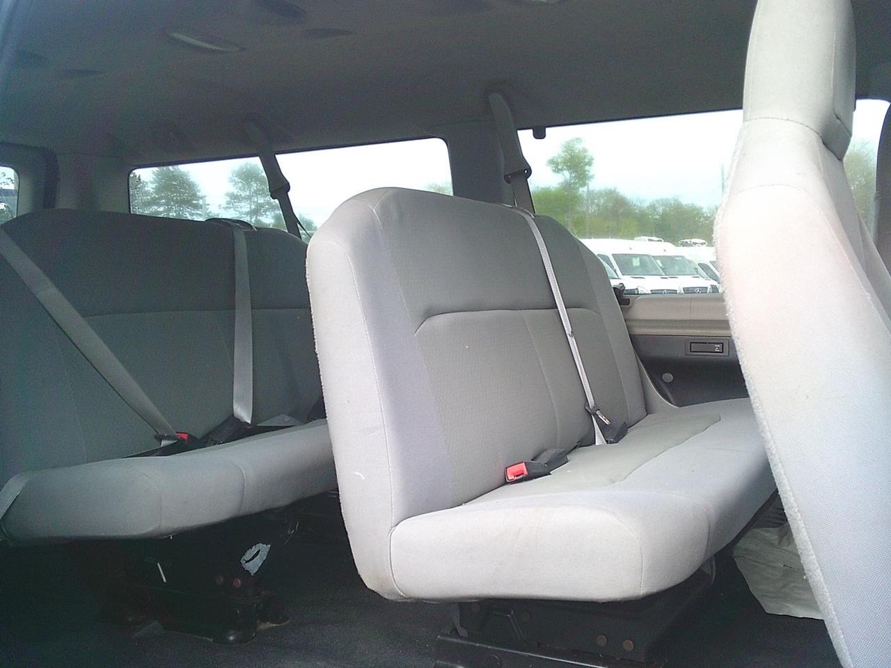 2011 Ford Club Wagon 11 PASSENGER E-150 XL Photo