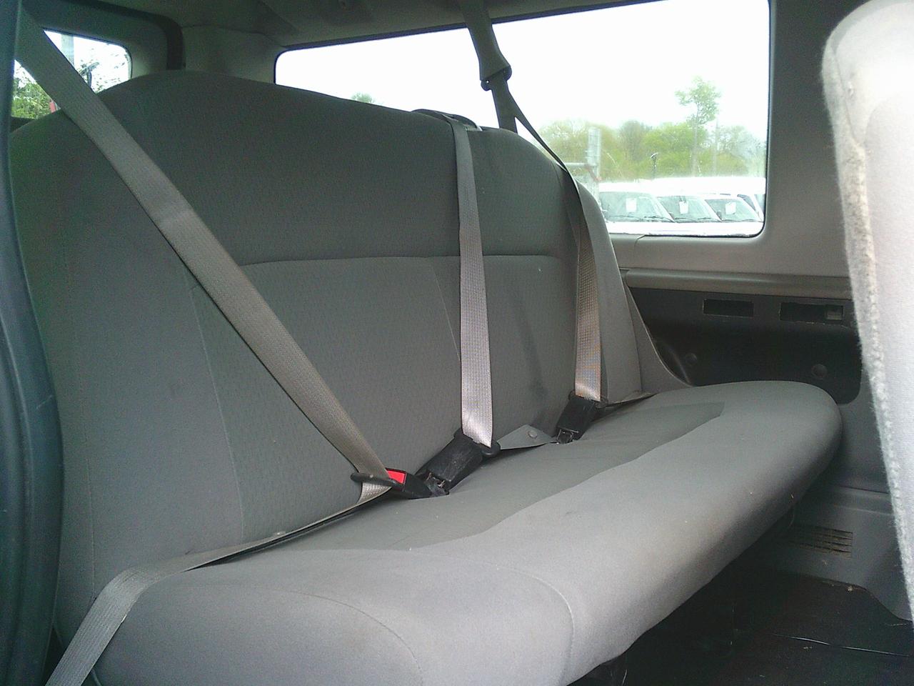 2011 Ford Club Wagon 11 PASSENGER E-150 XL Photo