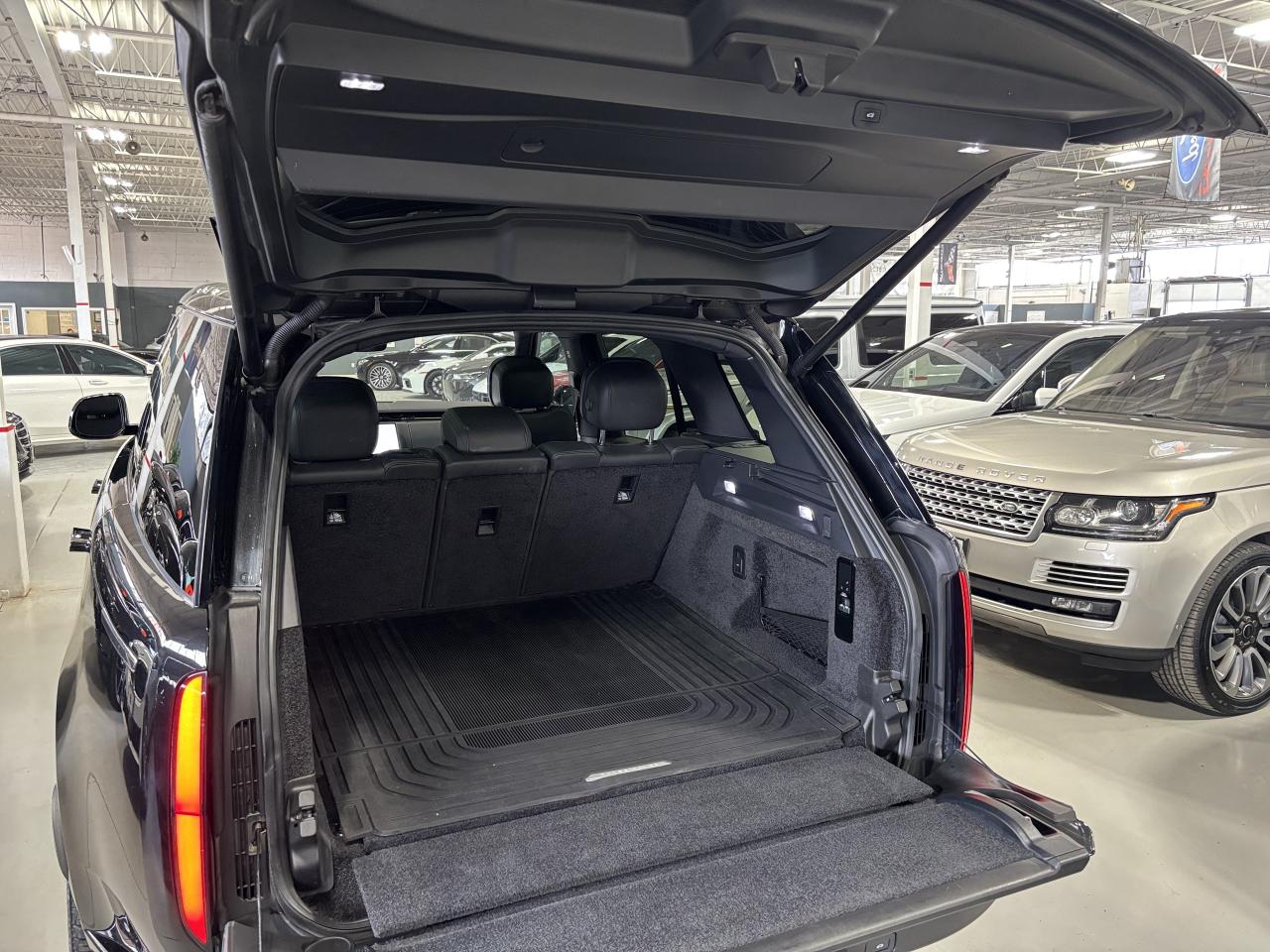 2023 Land Rover Range Rover P530 SE SWB|NO LUX TAX|NAV|HUD|RECLINE|MERIDIAN|++ Photo