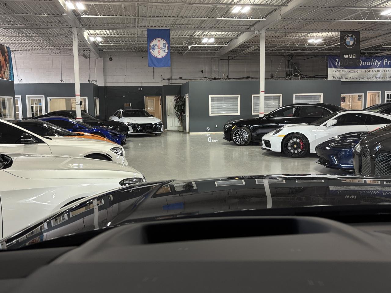 2023 Land Rover Range Rover P530 SE SWB|NO LUX TAX|NAV|HUD|RECLINE|MERIDIAN|++ Photo