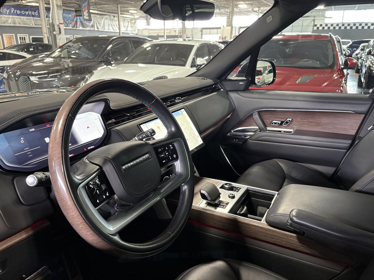 2023 Land Rover Range Rover P530 SE SWB|NO LUX TAX|NAV|HUD|RECLINE|MERIDIAN|++ Photo