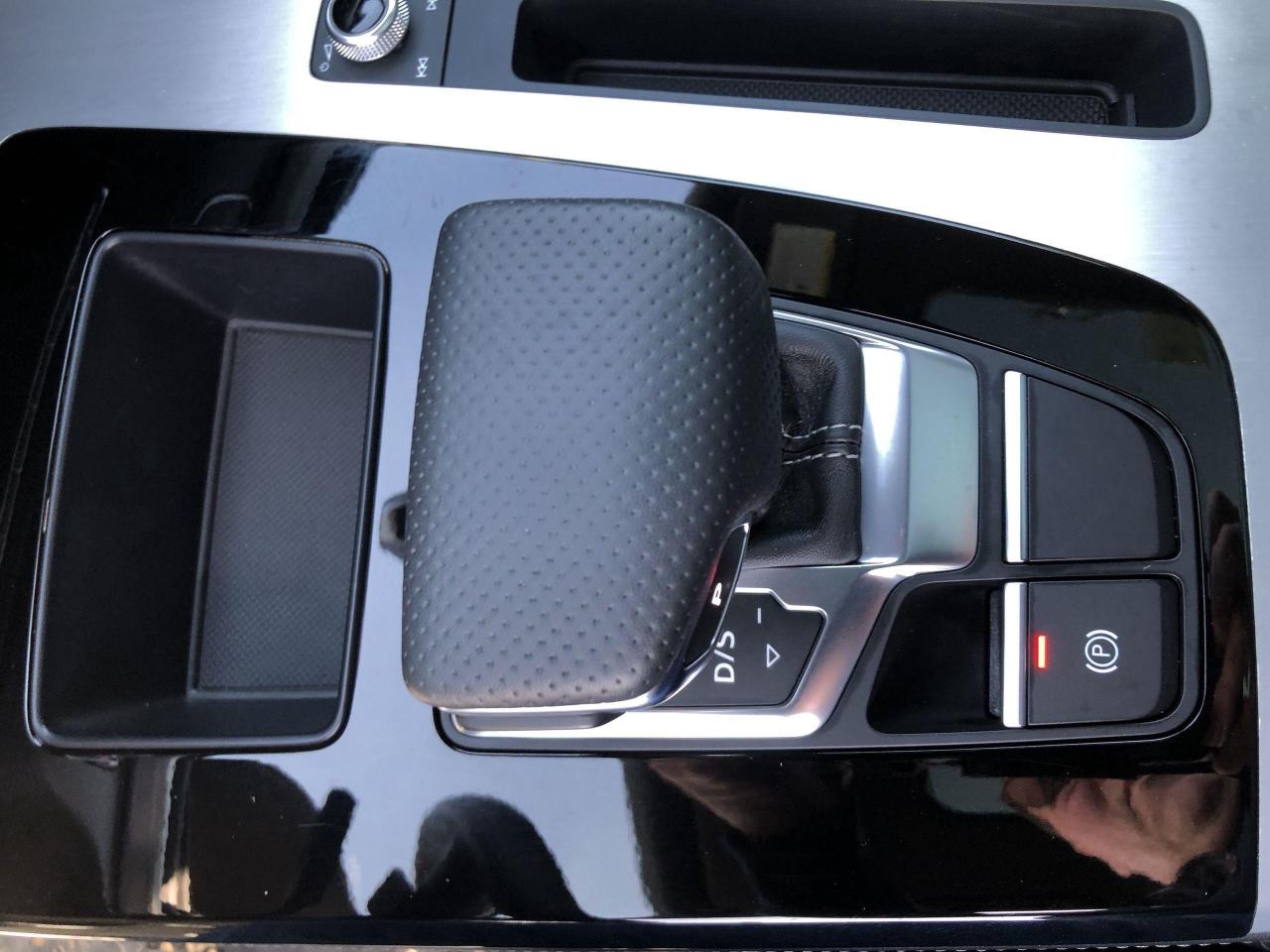 2025 Audi Q5 45 Progressiv LEATHER, PAN.ROOF, NAVI, ADAPTIVE CR Photo