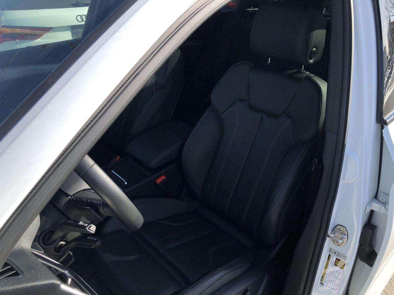 2025 Audi Q5 45 Progressiv LEATHER, PAN.ROOF, NAVI, ADAPTIVE CRUISE, LANE ASSIST, VIRTUAL COCKPIT, 20 AUDI SPORT ALLOYS Photo