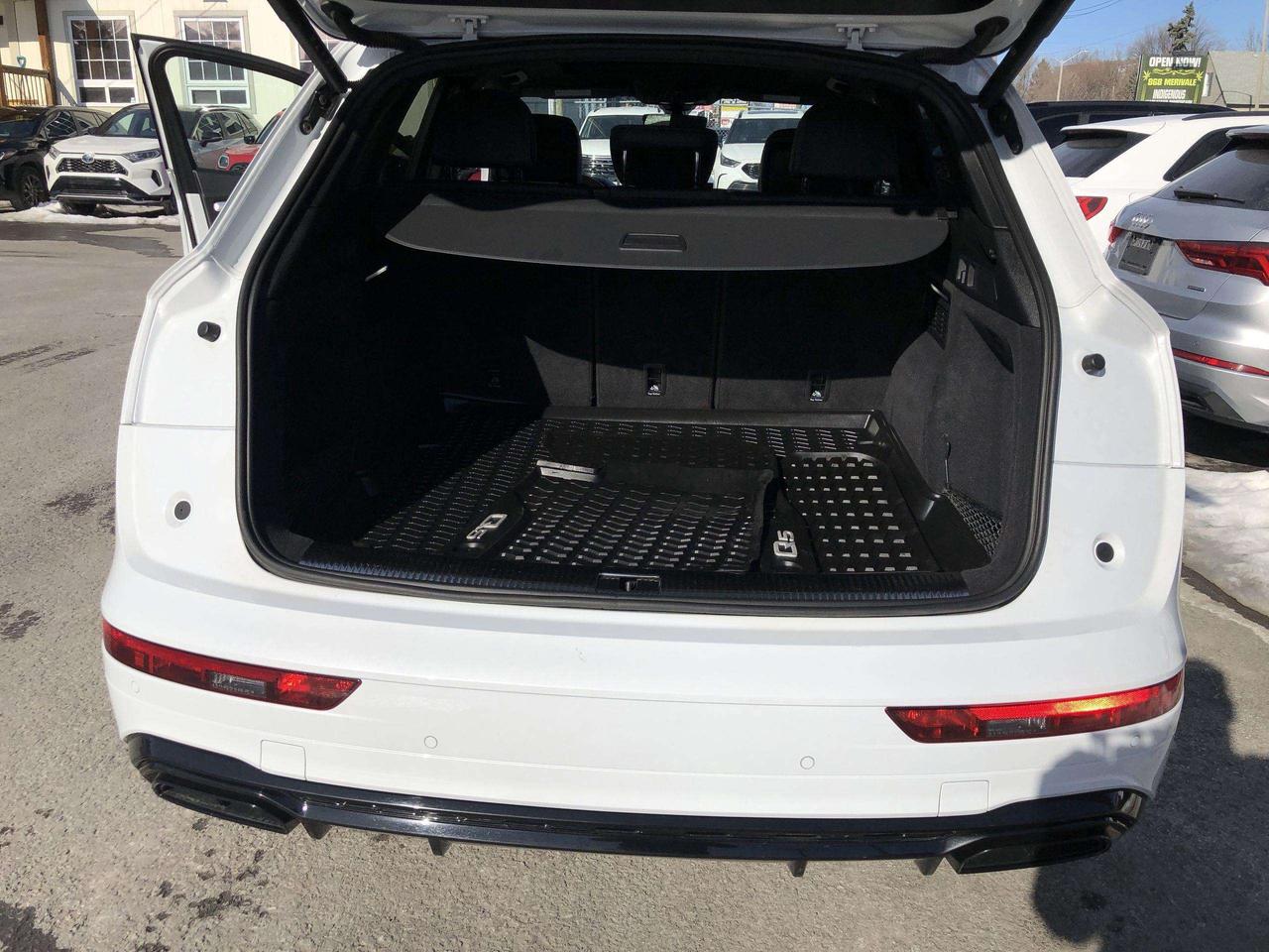 2025 Audi Q5 45 Progressiv LEATHER, PAN.ROOF, NAVI, ADAPTIVE CRUISE, LANE ASSIST, VIRTUAL COCKPIT, 20 AUDI SPORT ALLOYS Photo
