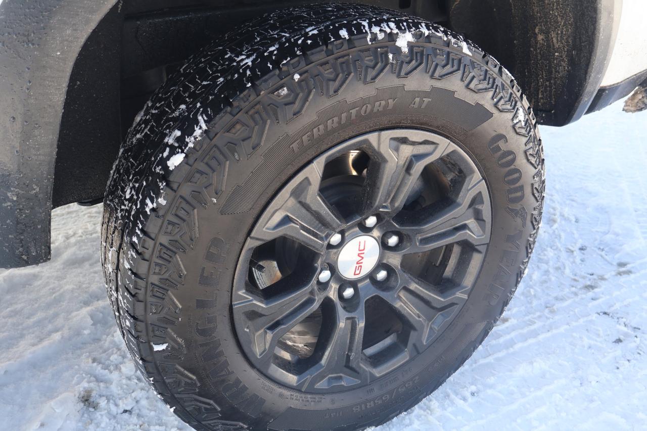 2024 GMC Canyon Elevation | | Nav System | Photo