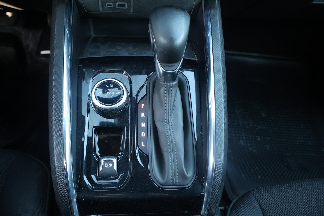 2024 GMC Canyon Elevation | | Nav System | Photo