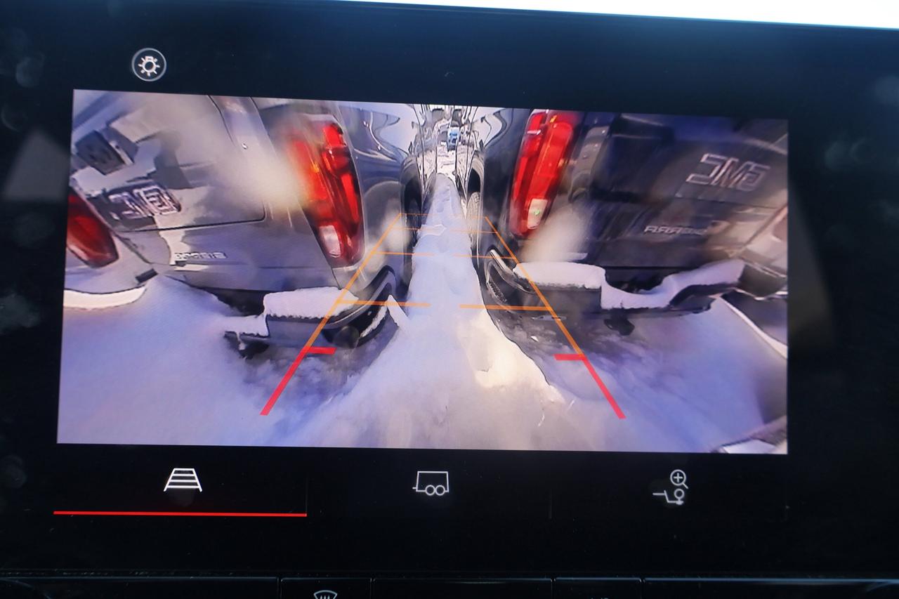 2024 GMC Canyon Elevation | | Nav System | Photo