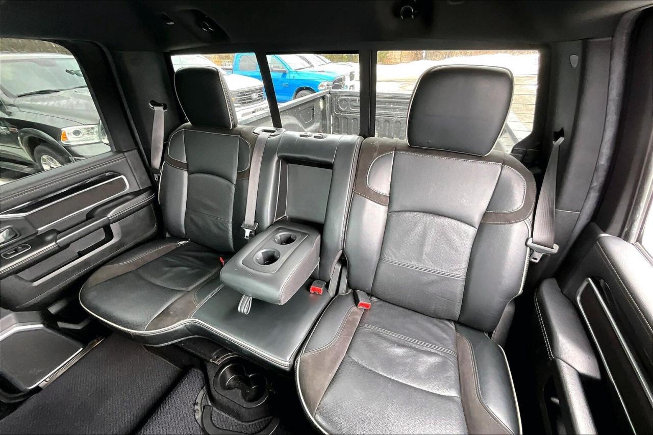 2022 RAM 2500 Laramie Night 6.4 V8 | Level B | Tow Pkg | 4X4 Photo