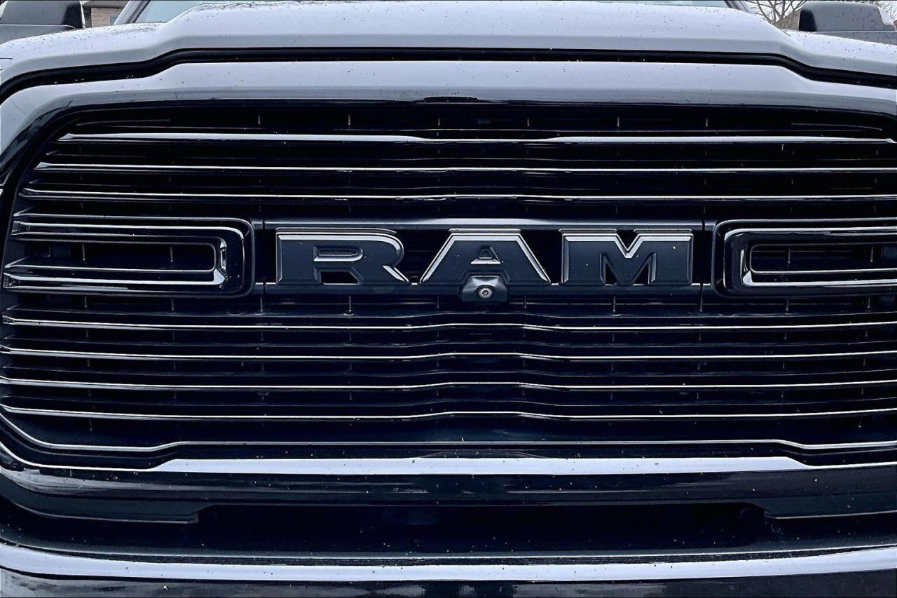 2022 RAM 2500 Laramie Night 6.4 V8 | Level B | Tow Pkg | 4X4 Photo