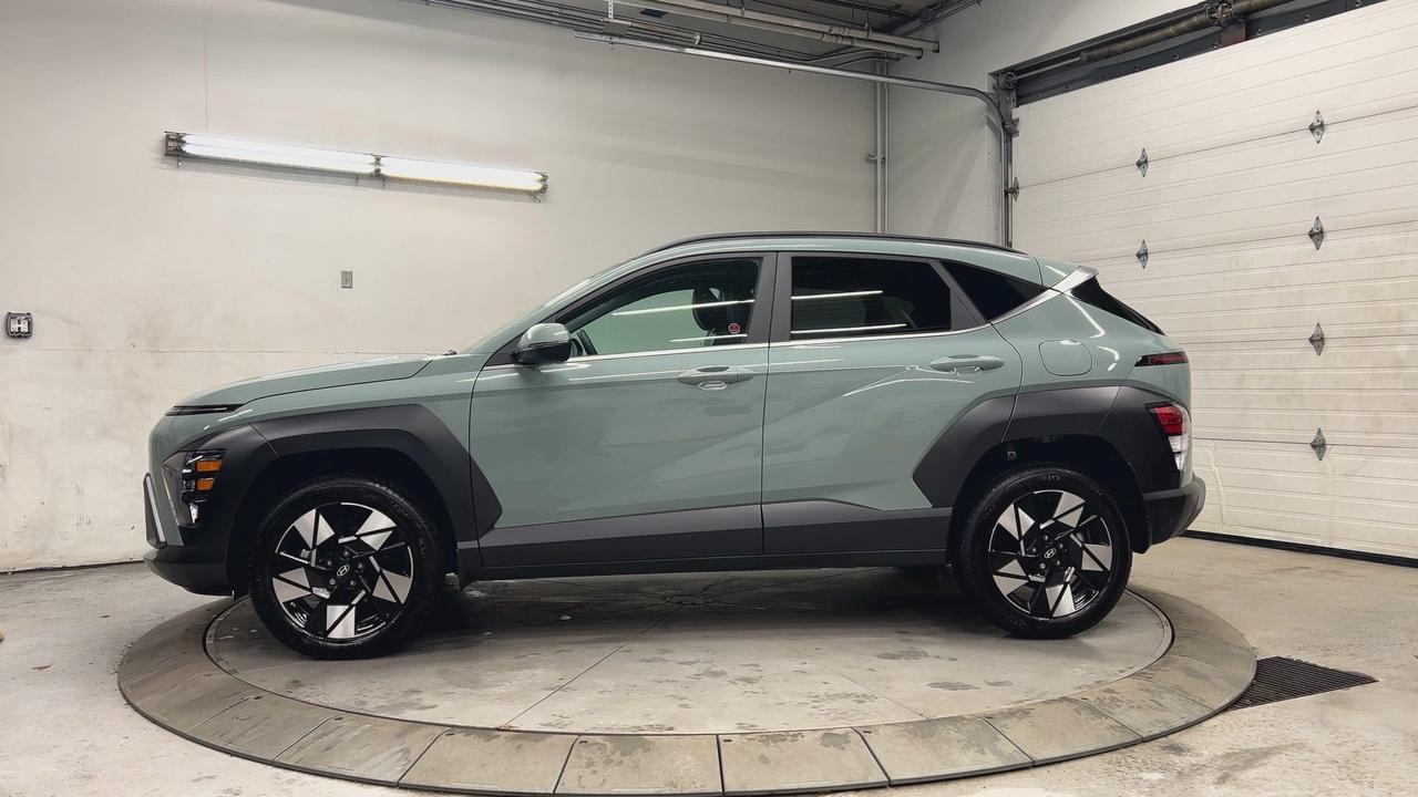 2025 Hyundai KONA TREND AWD |4,000KMS! | LEATHER | SUNROOF | CARPLAY Photo